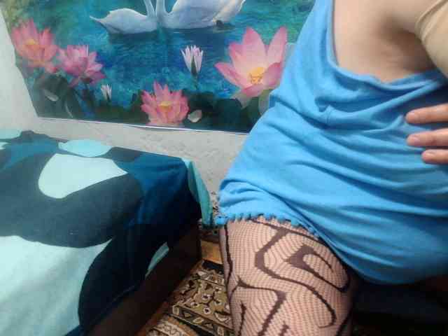 AnnaGoldXx webcam