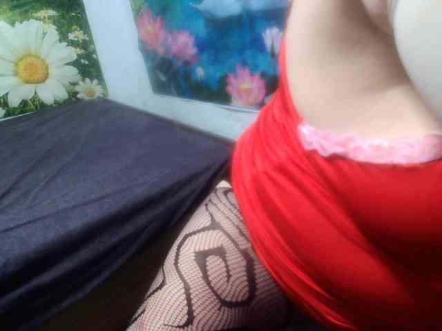 AnnaGoldXx webcam
