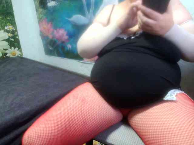 Model: AnnaGoldXx