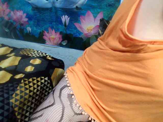 AnnaGoldXx webcam