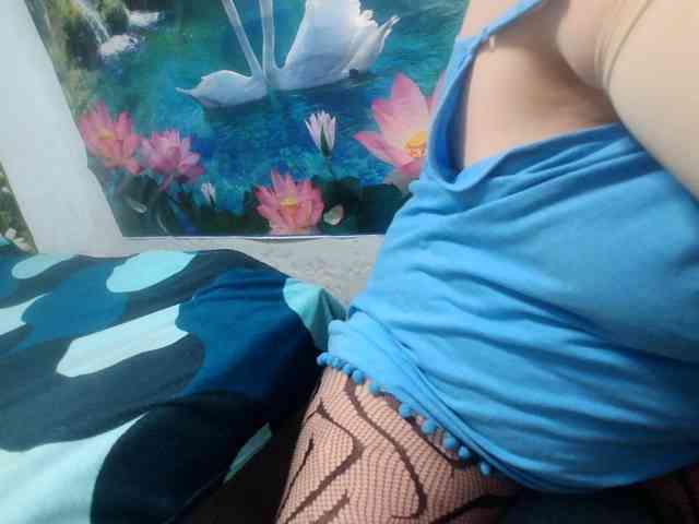 AnnaGoldXx webcam