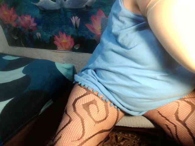 AnnaGoldXx webcam