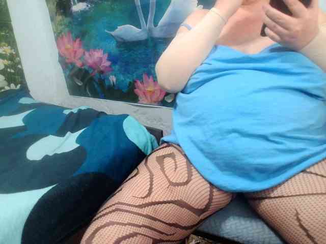 AnnaGoldXx webcam