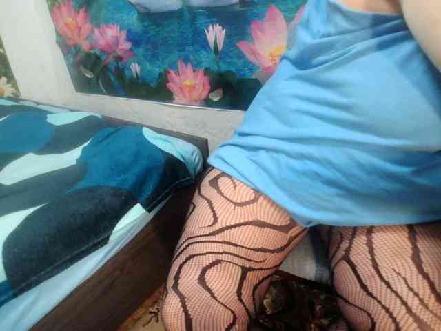 AnnaGoldXx Live Webcam on BongaCams