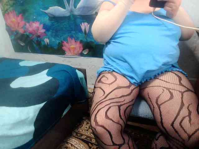 AnnaGoldXx webcam