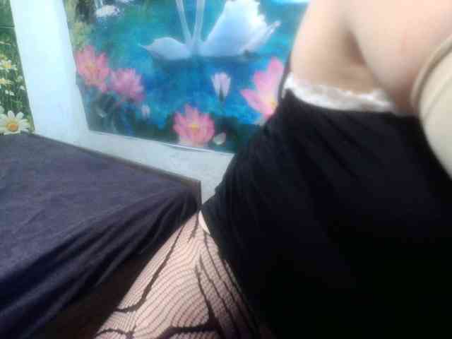 AnnaGoldXx webcam