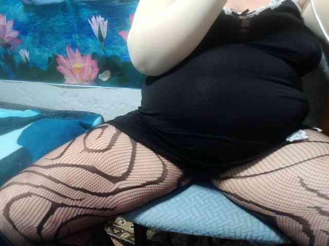 AnnaGoldXx webcam