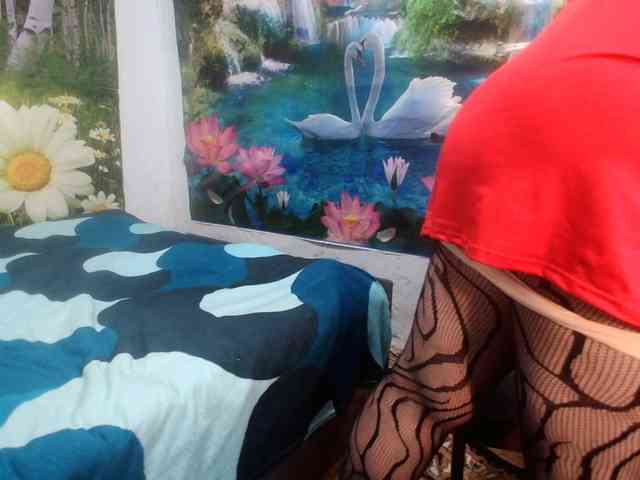 AnnaGoldXx webcam