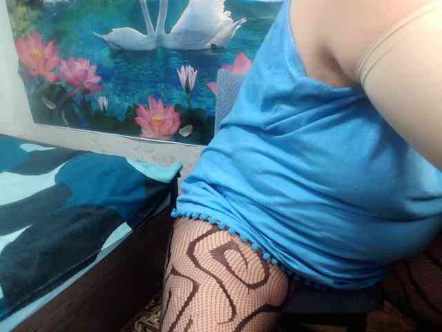 AnnaGoldXx webcam