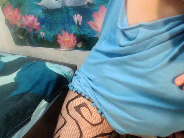 AnnaGoldXx webcam
