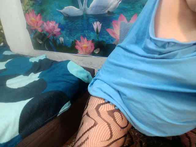 AnnaGoldXx webcam