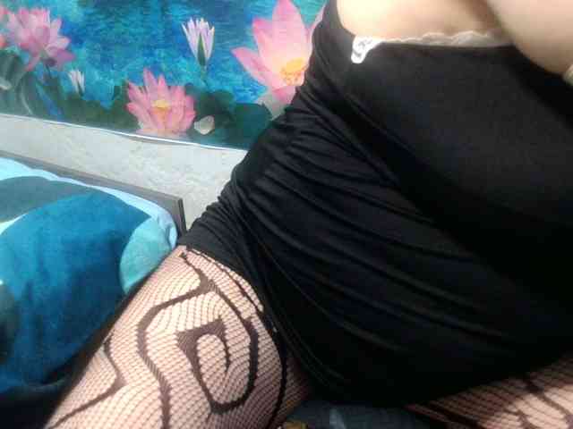 AnnaGoldXx webcam