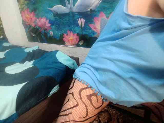 AnnaGoldXx webcam