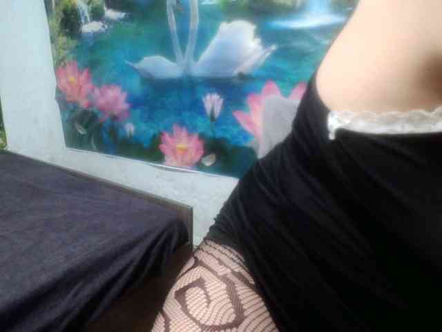 AnnaGoldXx webcam