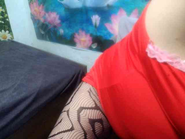 AnnaGoldXx webcam