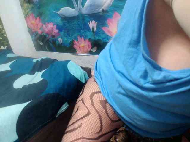 AnnaGoldXx webcam