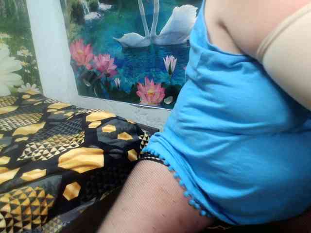AnnaGoldXx webcam