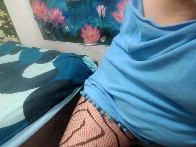 AnnaGoldXx webcam