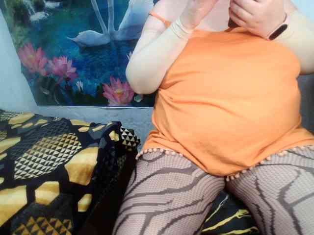 AnnaGoldXx AnnaGoldXx