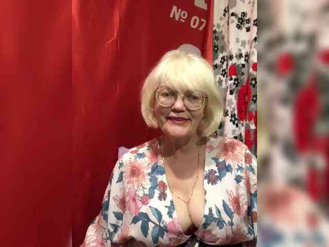 klounessa Sex Cam Show
