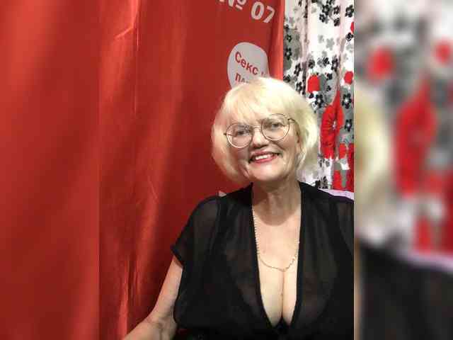 klounessa Sex Cam Show