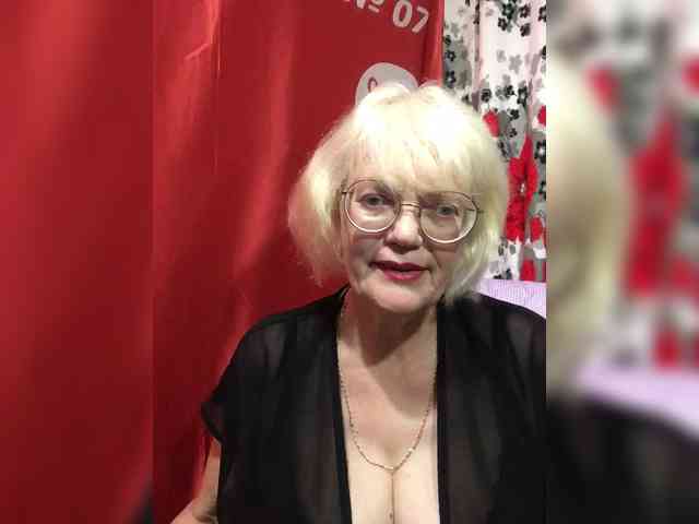 klounessa Sex Cam Show