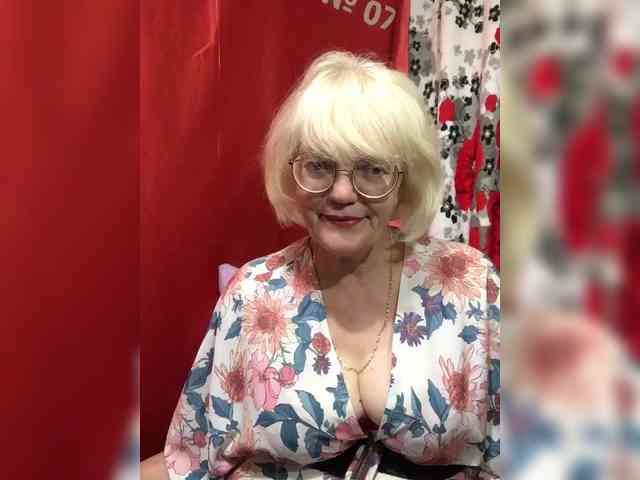 klounessa Sex Cam Show