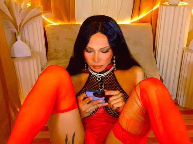 xqueenyunis