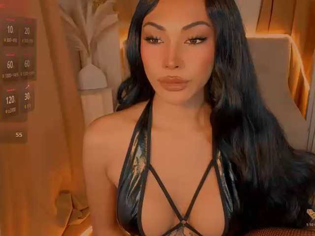 xqueenyunis