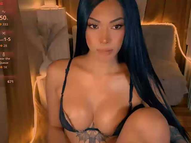 xqueenyunis
