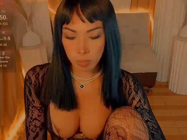 xqueenyunis