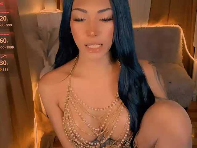 xqueenyunis
