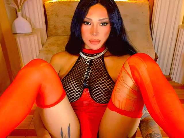xqueenyunis