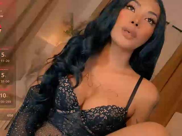 xqueenyunis