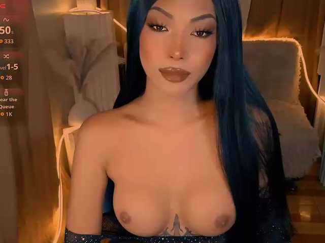 xqueenyunis