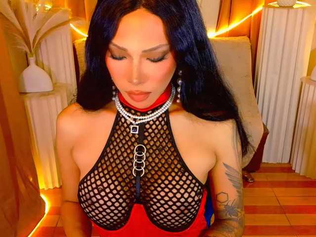 xqueenyunis