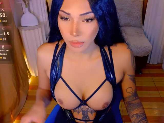 xqueenyunis
