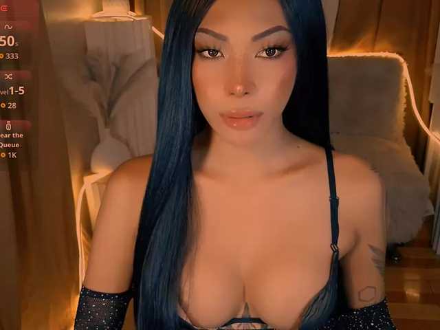 xqueenyunis