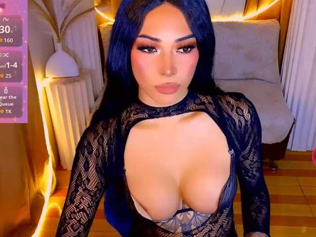 xqueenyunis