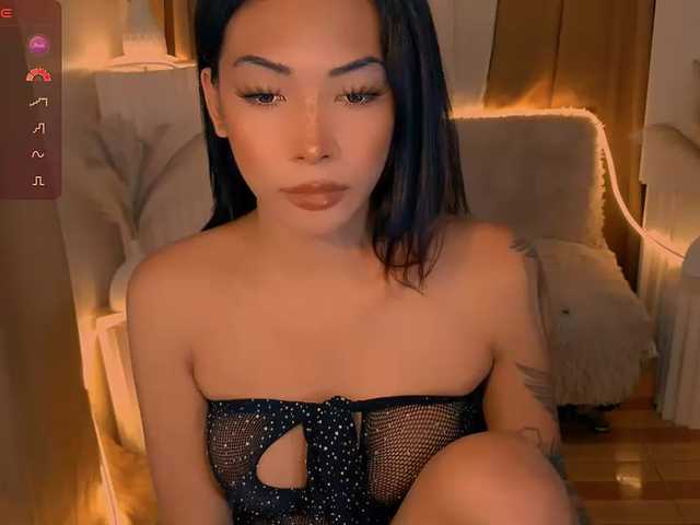 xqueenyunis