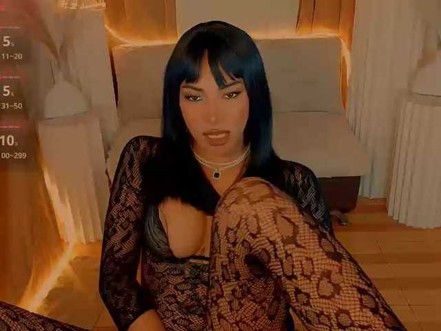 xqueenyunis