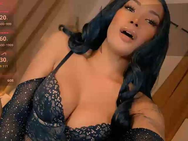 xqueenyunis