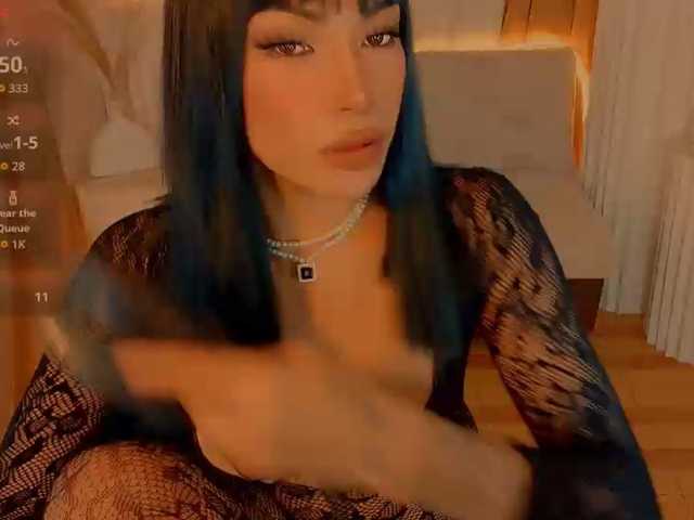 xqueenyunis