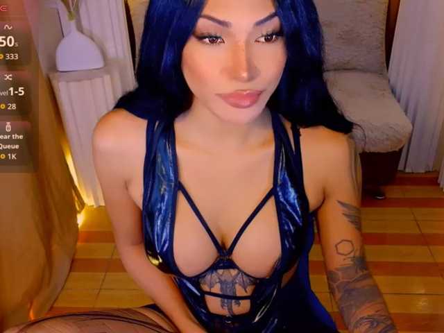 xqueenyunis