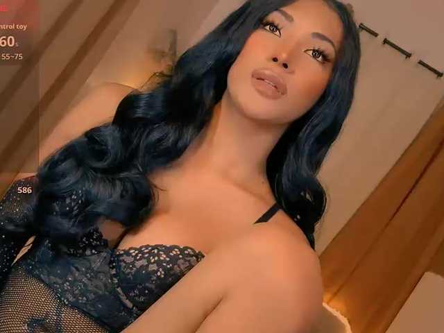 xqueenyunis