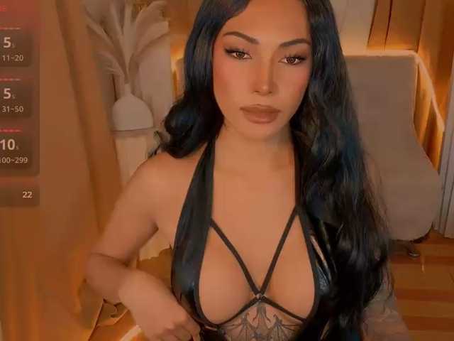 xqueenyunis