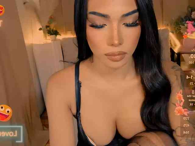 xqueenyunis