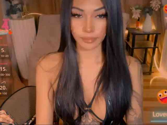xqueenyunis