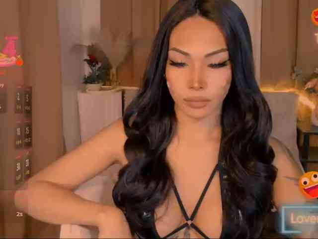 xqueenyunis