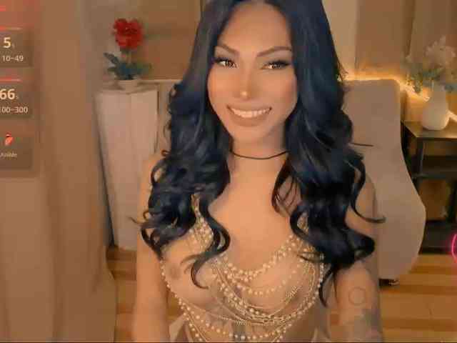xqueenyunis Sex Cam Show